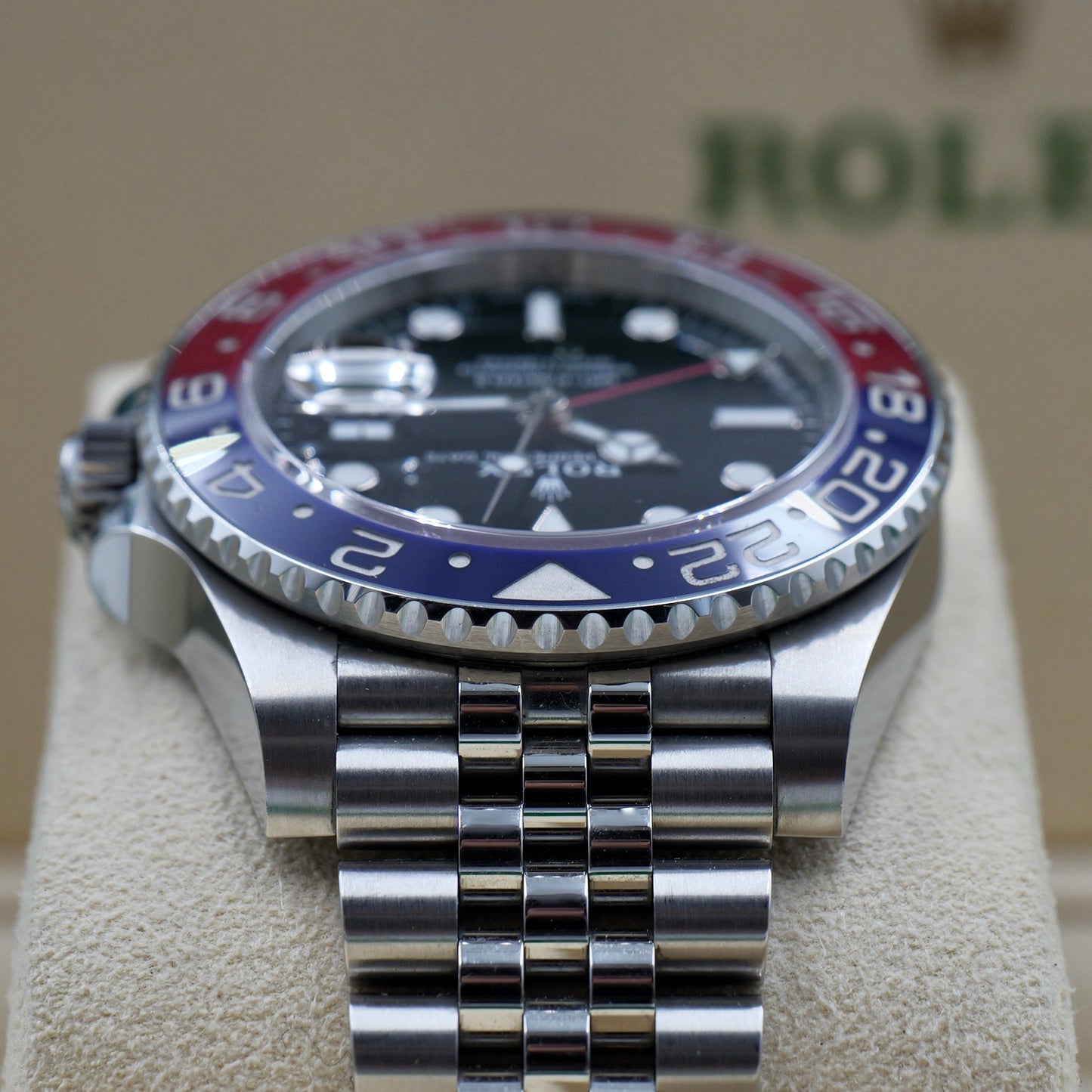 Rolex GMT-Master II 'Pepsi' Jubilee 126710BLRO - Full Set (2023)