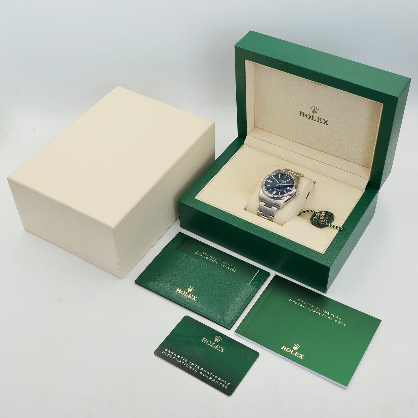 Rolex Oyster Perpetual 41 Blue Sunburst Dial 124300 - Full Set (2024)