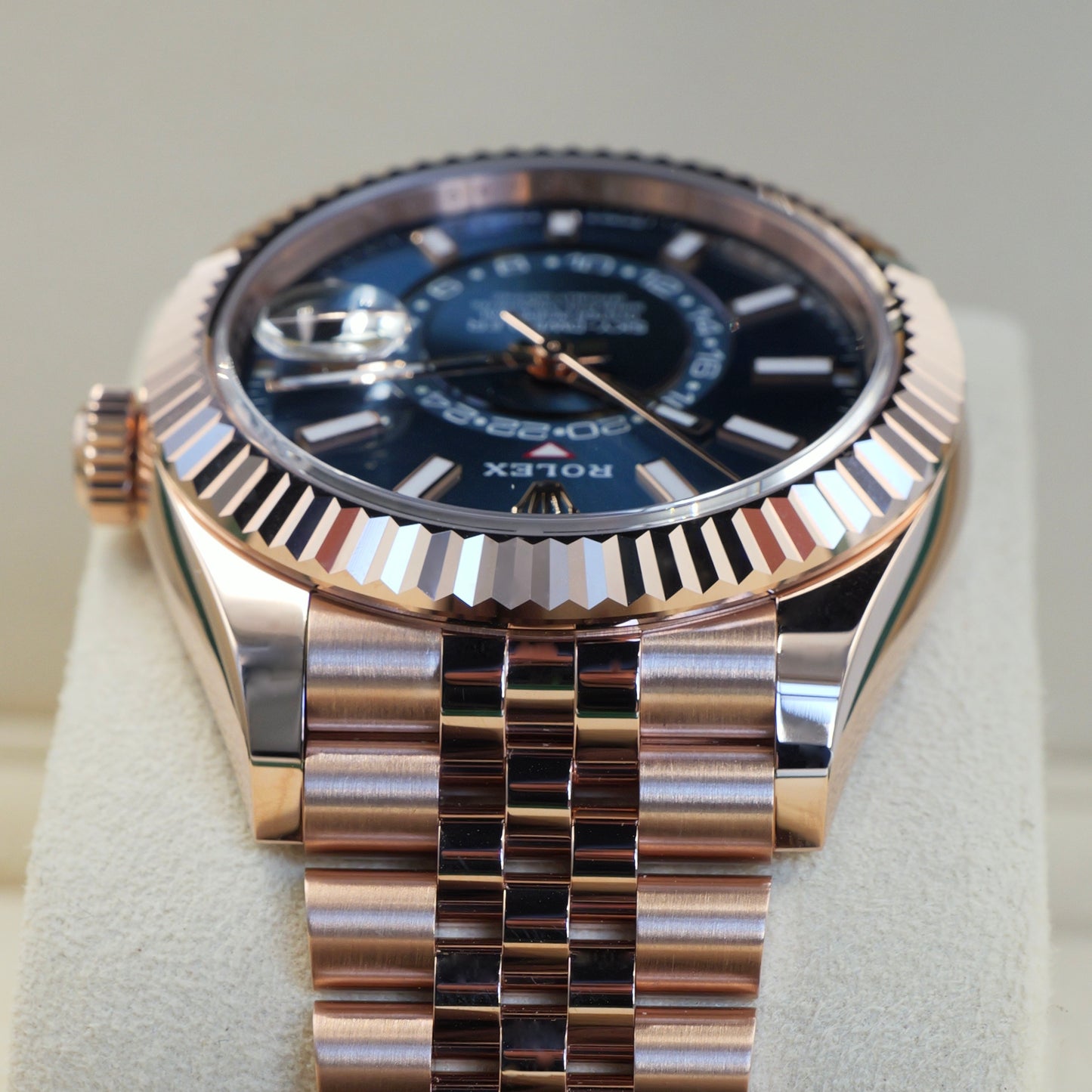 Rolex Sky-Dweller Rose Gold Blue Dial Jubilee Bracelet 336935 - Full Set (2025)