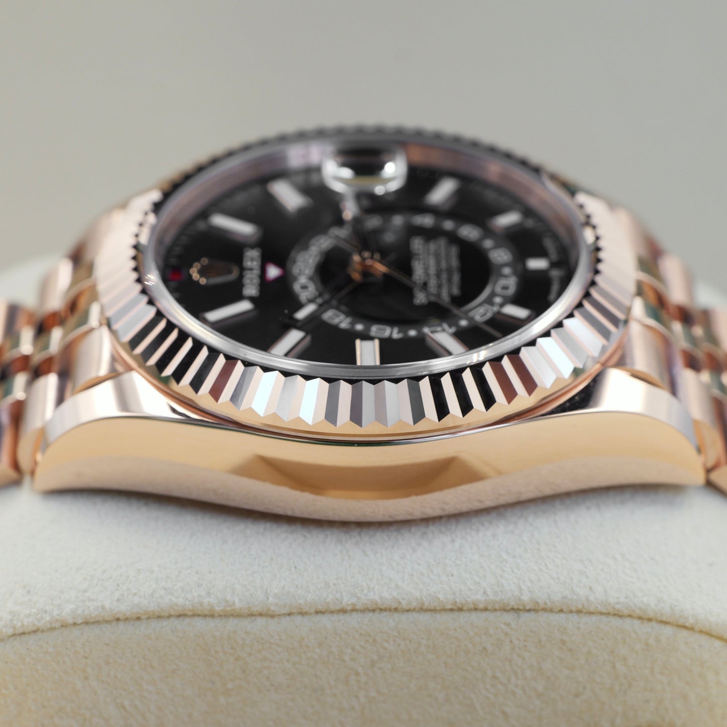 Rolex Sky-Dweller £51,997 Rhodium Dial 336935 - Full Set (2025)