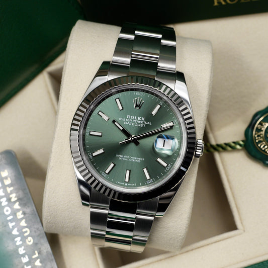 Rolex Datejust 41 Mint Green 126334 - Full Set (2022)