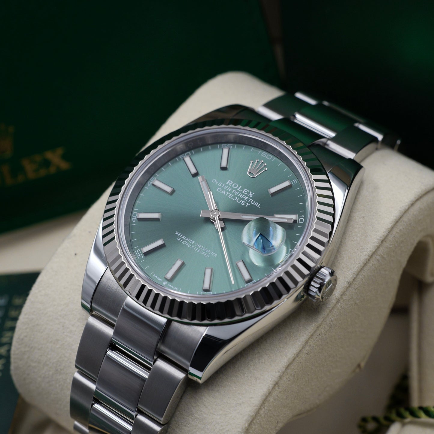 Rolex Datejust 41 Mint Green 126334 - Full Set (2022)