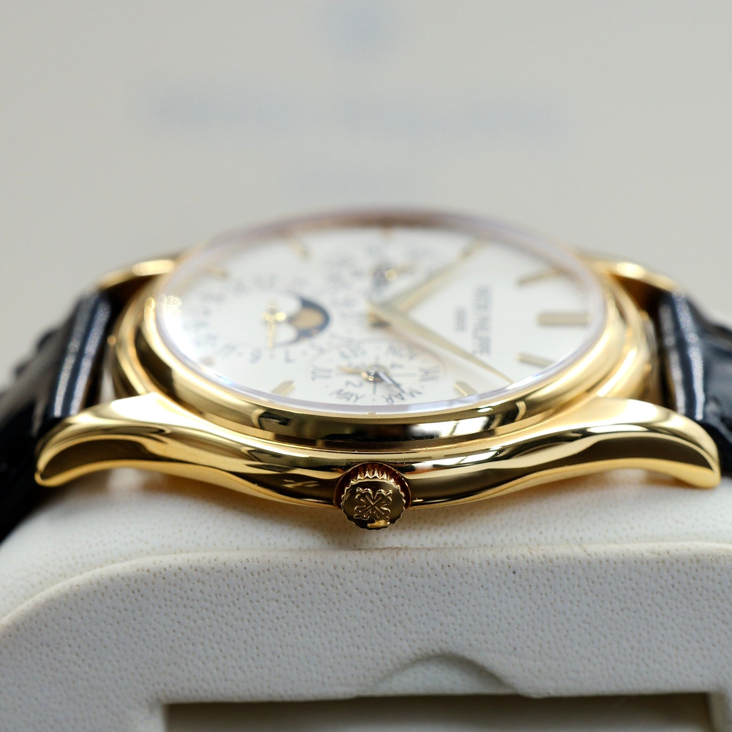 Patek Philippe Perpetual Calendar 5140J - Full Set (2022)