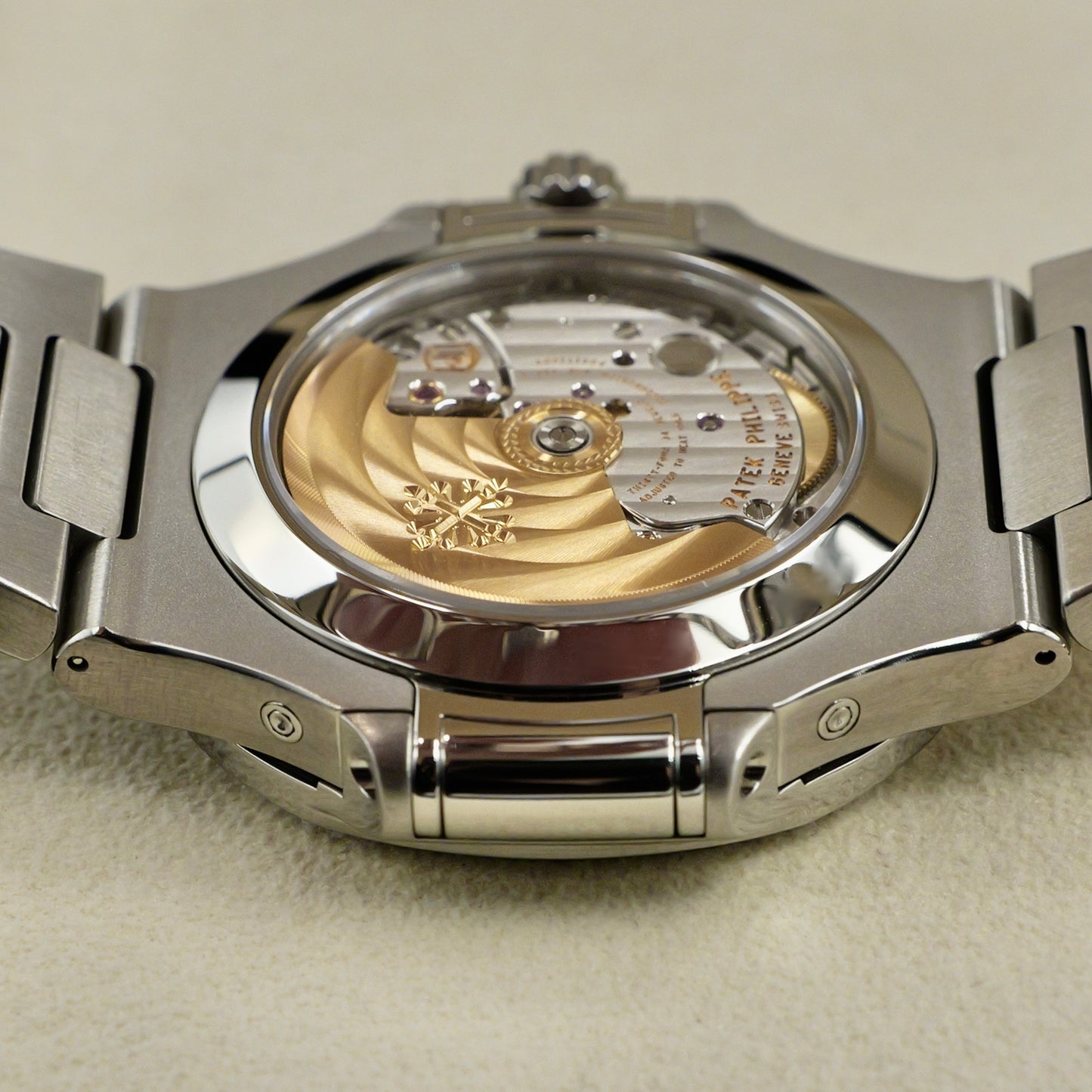 Patek Philippe Nautilus Price on request 5726/1A-014 - Full Set (2023)
