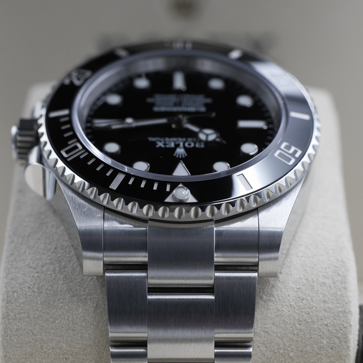 Rolex Submariner No-Date Black Dial 124060 - Full Set (2025)