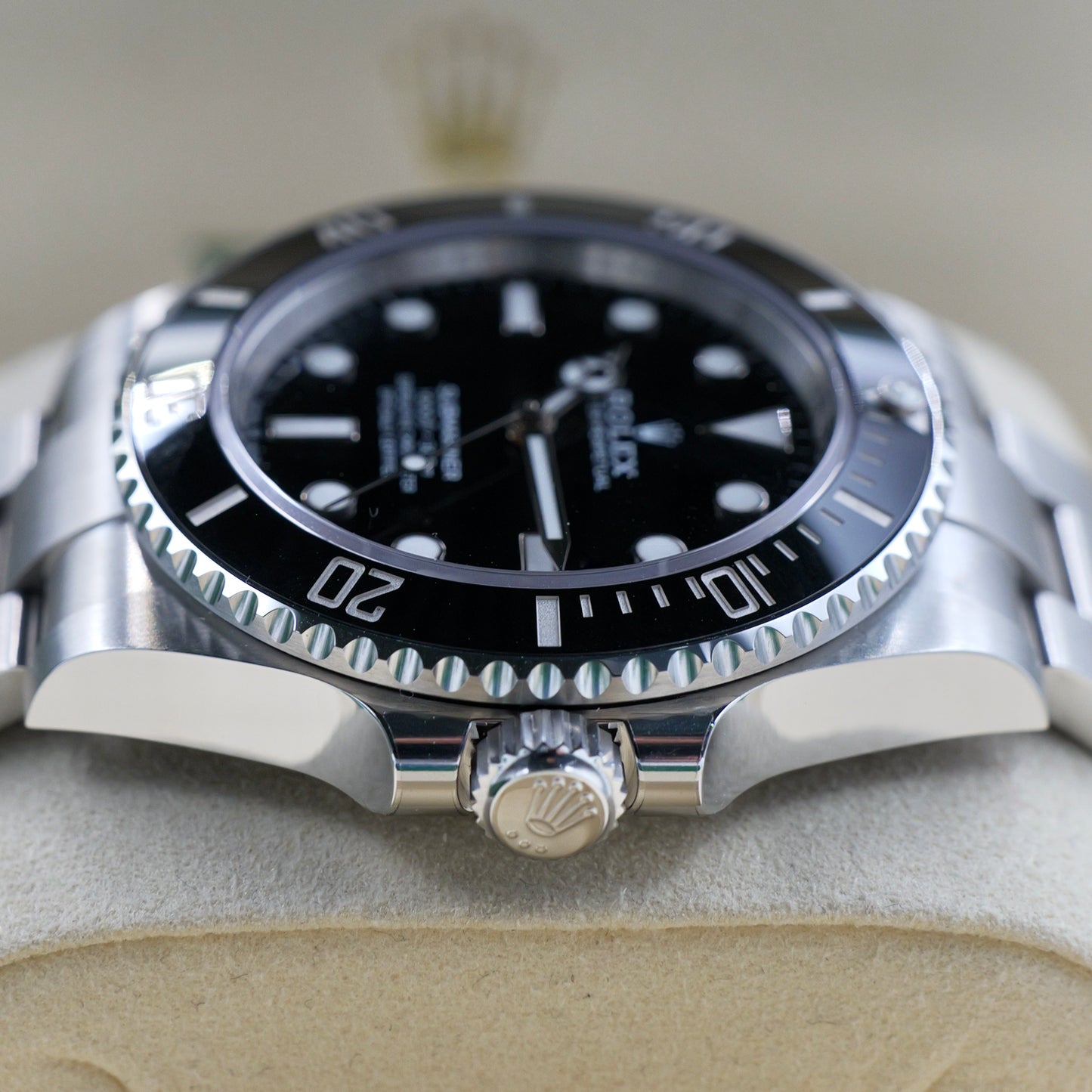 Rolex Submariner No-Date Black Dial 124060 - Full Set (2025)