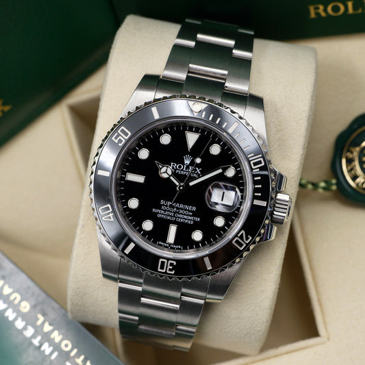 Rolex Submariner Date 116610LN - Full Set (2016)
