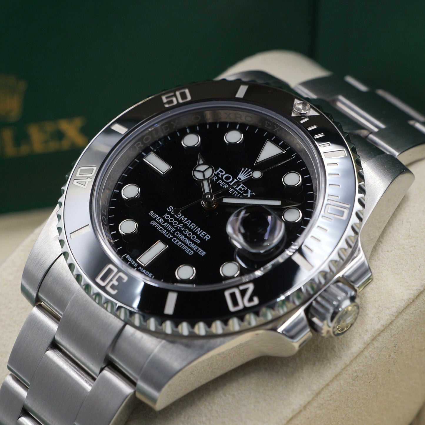 Rolex Submariner Date 116610LN - Full Set (2016)