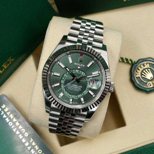 Rolex Sky-Dweller Green Dial Oyster 336934 - Full Set (2025)