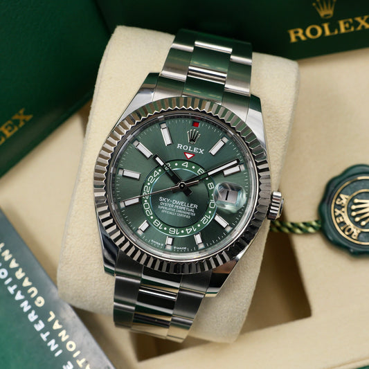 Rolex Sky-Dweller Green Dial Oyster 336934 - Full Set (2025)