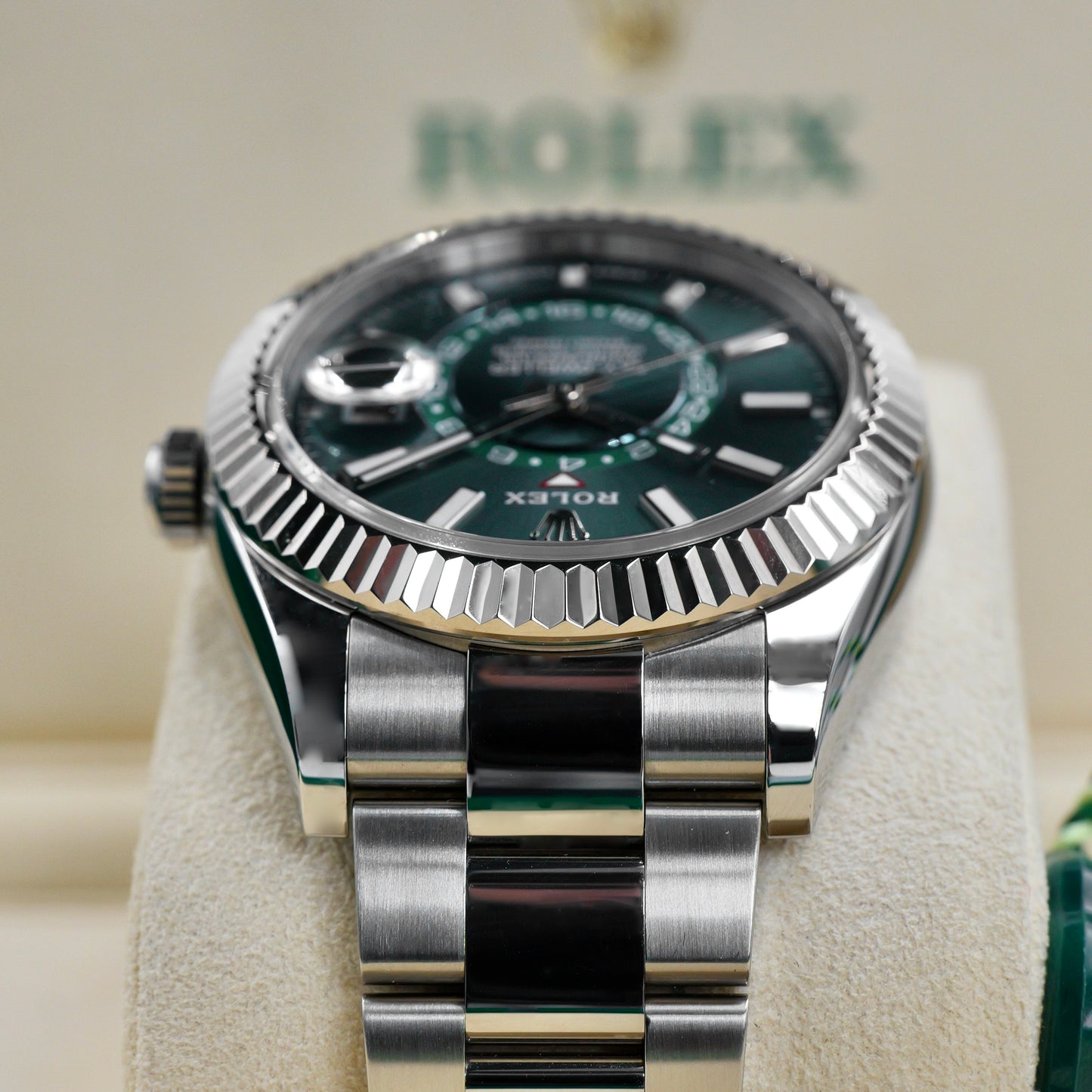 Rolex Sky-Dweller Green Dial Oyster 336934 - Full Set (2025)