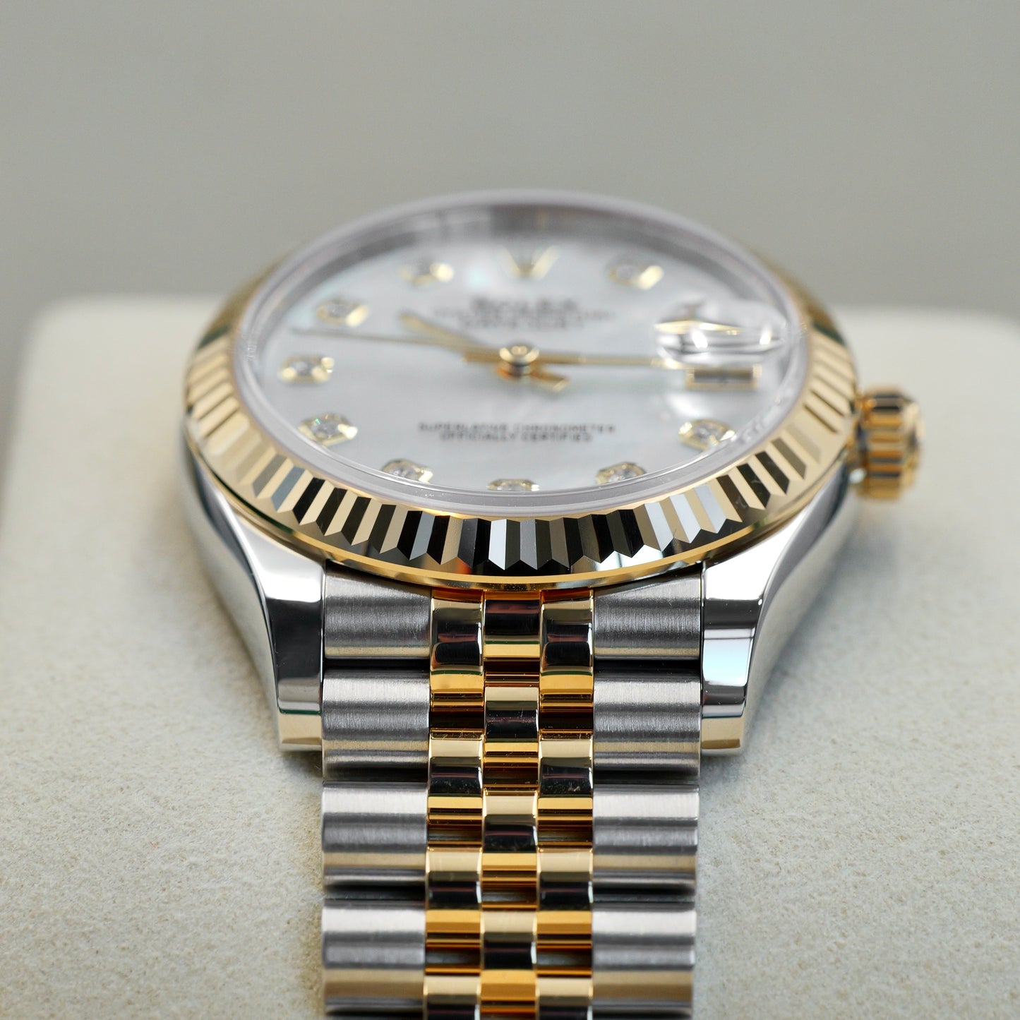 Rolex Datejust 31 Mother of Pearl Dial 278273 - Full Set (2025)