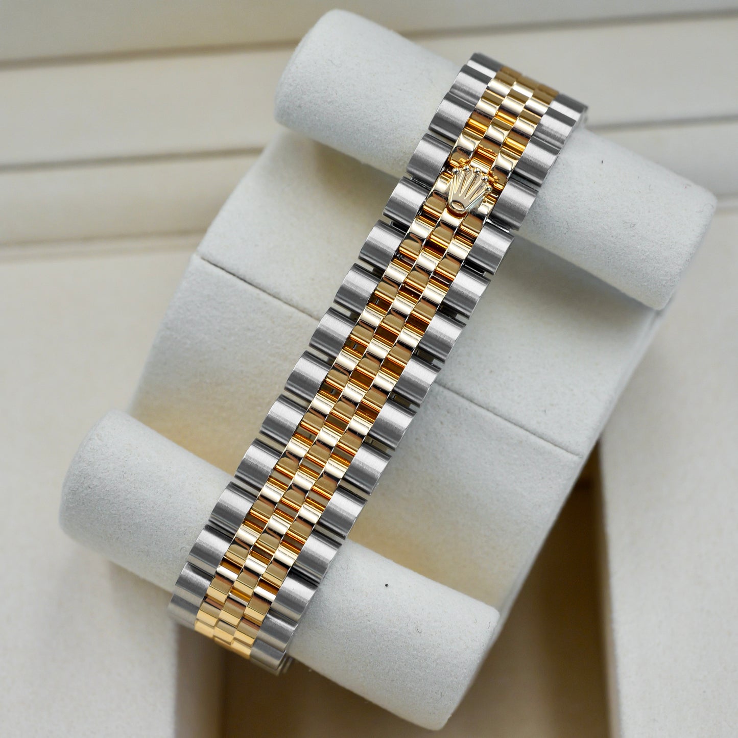 Rolex Datejust 31 Mother of Pearl Dial 278273 - Full Set (2025)