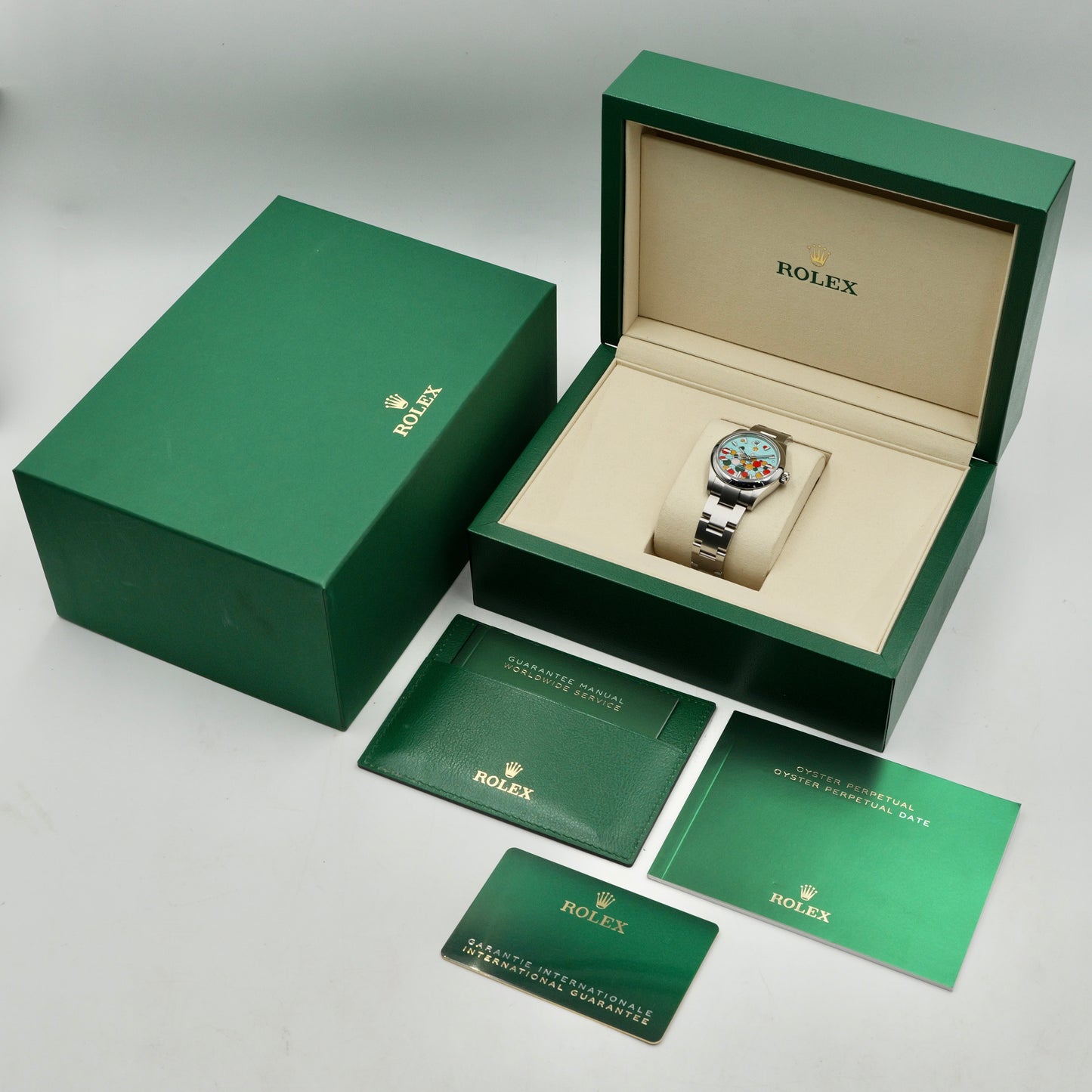 Rolex Oyster Perpetual 31 Celebration Dial 277200 - Full Set (2025)
