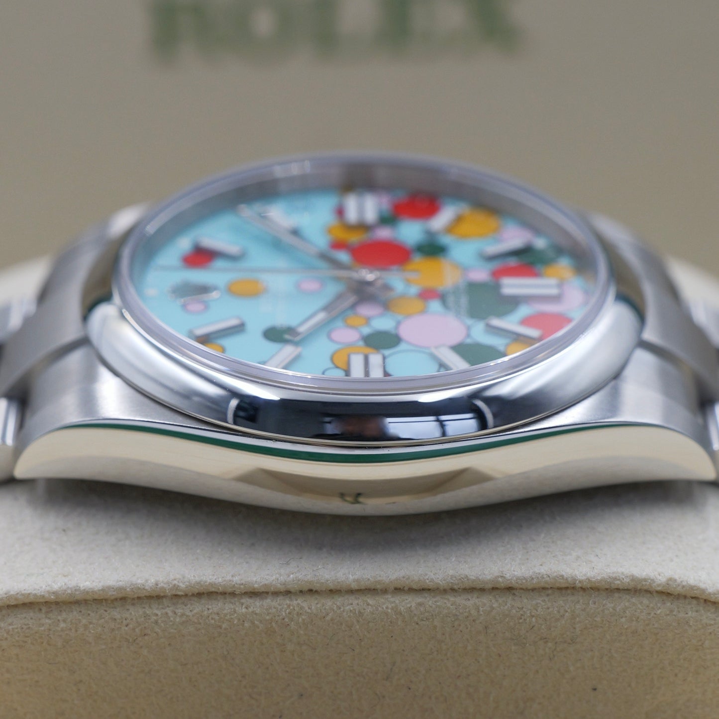Rolex Oyster Perpetual 41 Celebration Dial 124300 - Full Set (2023)