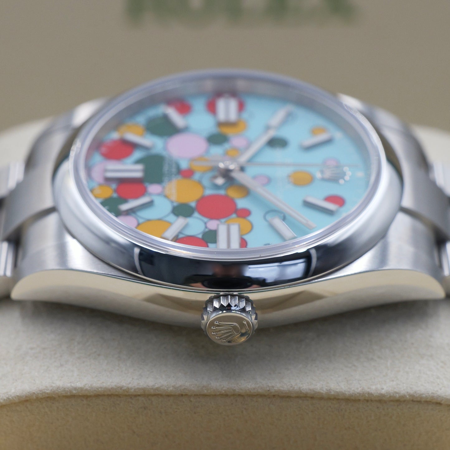 Rolex Oyster Perpetual 41 Celebration Dial 124300 - Full Set (2023)