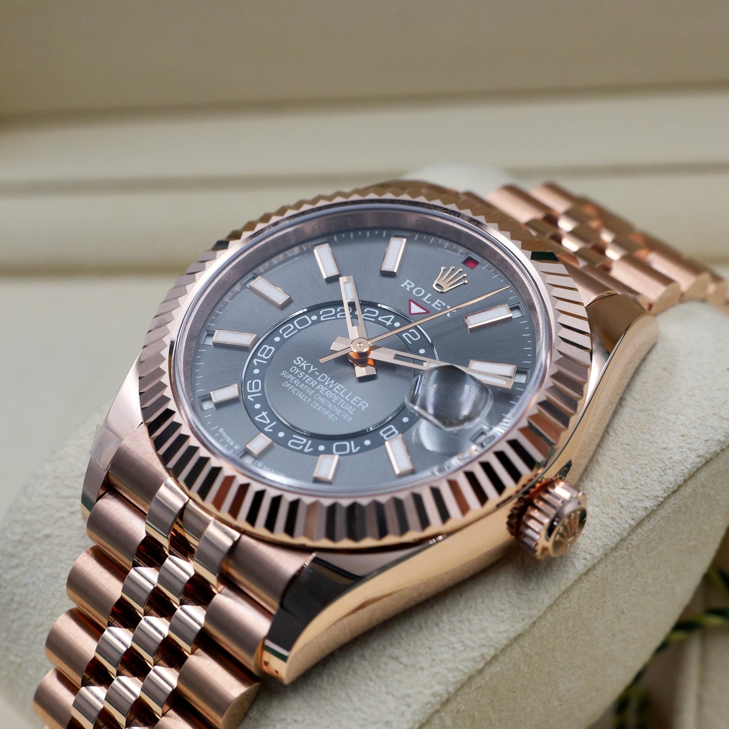 Rolex Sky-Dweller £51,997 Rhodium Dial 336935 - Full Set (2025)
