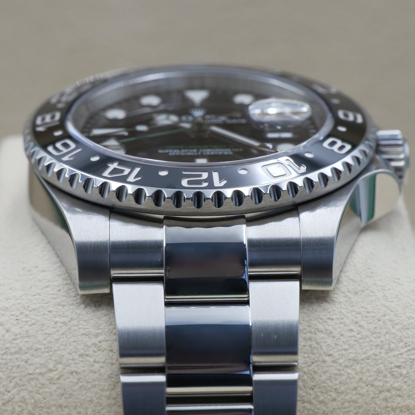 Rolex GMT-Master II Black Dial 116710LN - Full Set (2020) - (New Card)