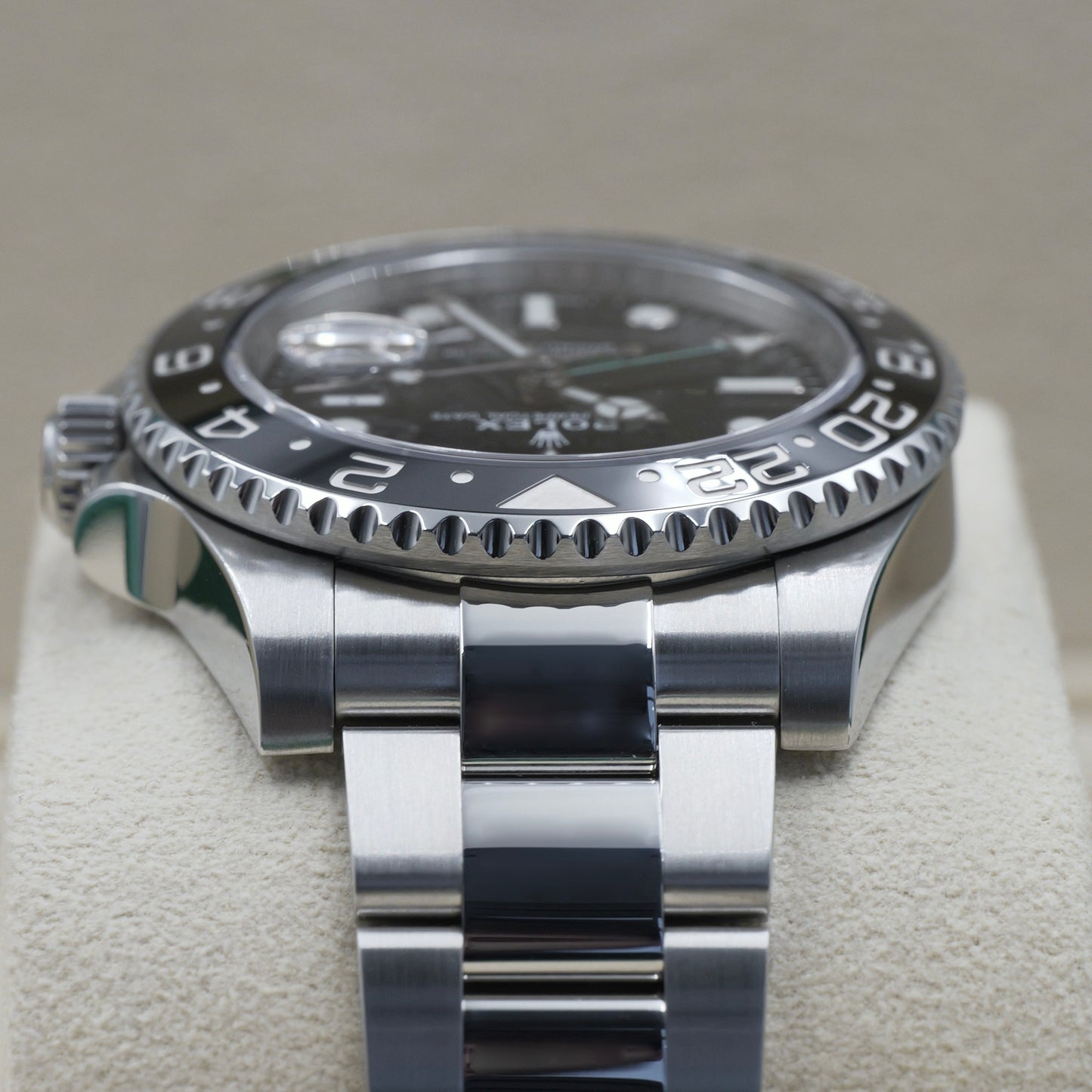 Rolex GMT-Master II Black Dial 116710LN - Full Set (2020) - (New Card)