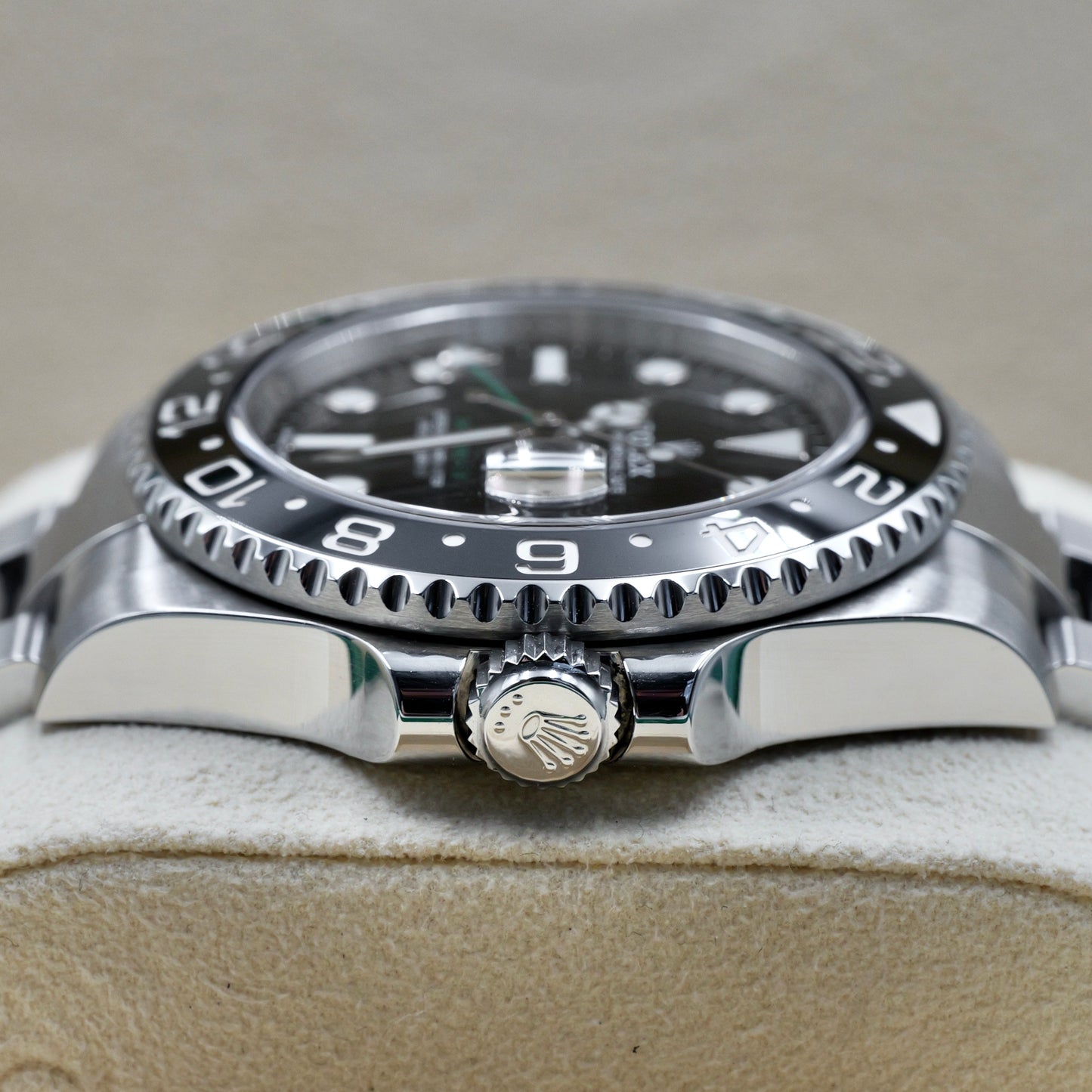 Rolex GMT-Master II Black Dial 116710LN - Full Set (2020) - (New Card)