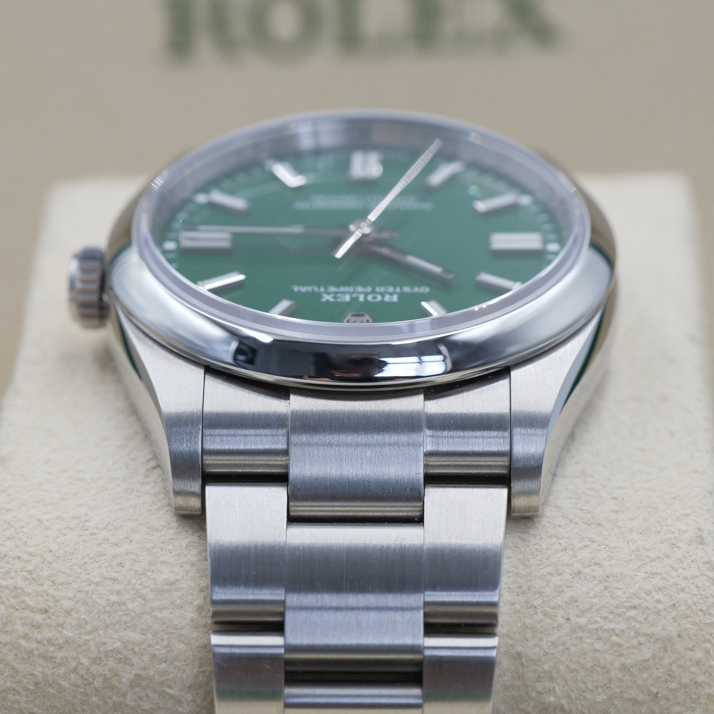 Rolex Oyster Perpetual 36 Green Dial 126000 - Full Set (2022)