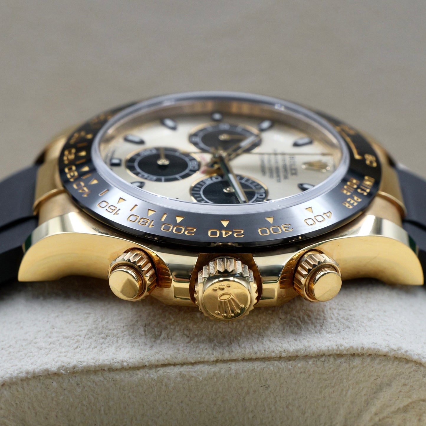 Rolex Daytona Pikachu 116518LN - Full Set (2021)