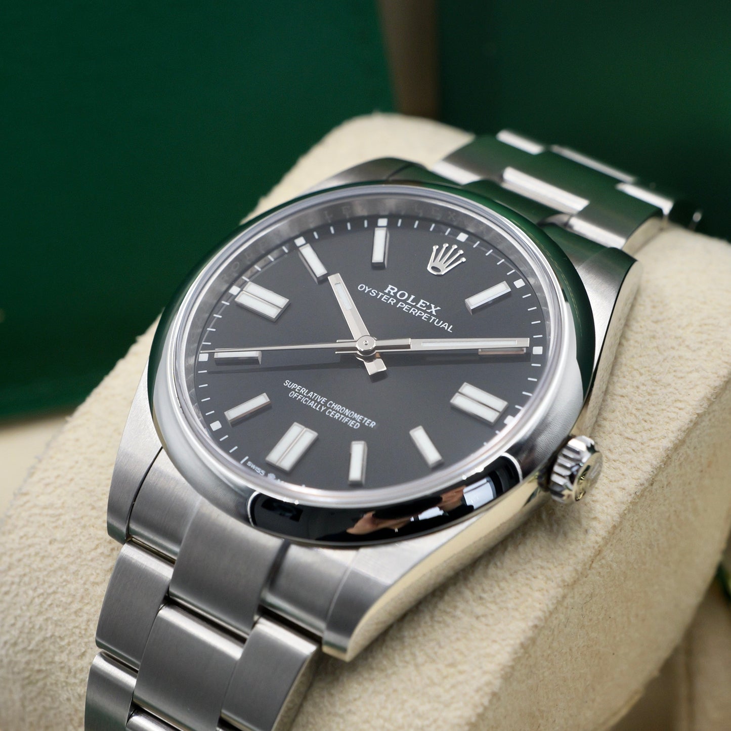 Rolex Oyster Perpetual 41 Black Dial 124300 - Full Set (2024)