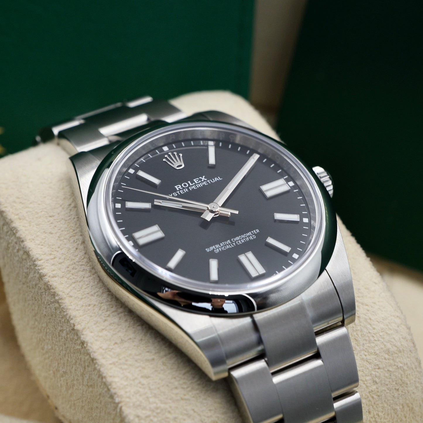 Rolex Oyster Perpetual 41 Black Dial 124300 - Full Set (2024)