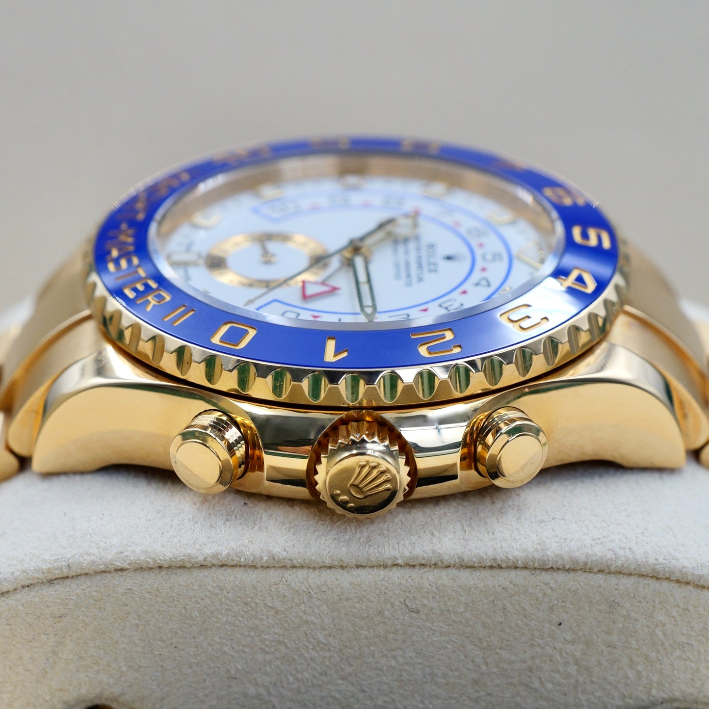 Rolex Yacht-Master II Yellow Gold 116688 - Full Set (2021)