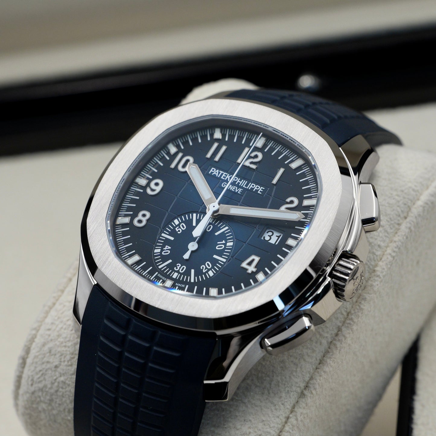 Patek Philippe Aquanaut Blue 5968G - Full Set (2021)