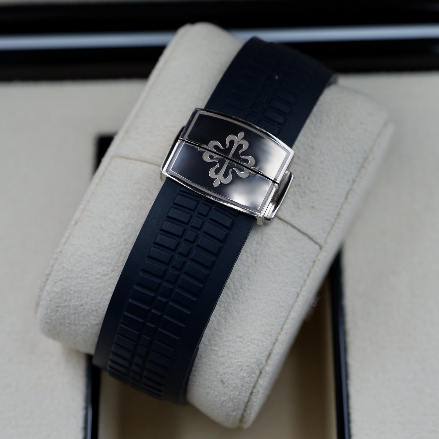 Patek Philippe Aquanaut Blue 5968G - Full Set (2021)