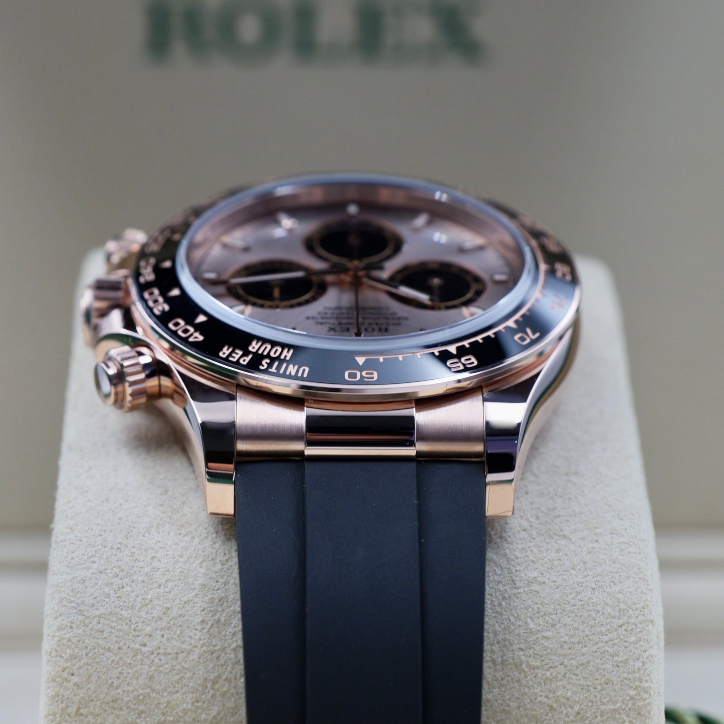 Rolex Daytona Sun Dust Dial Oysterflex 126515LN - Full Set (2025)